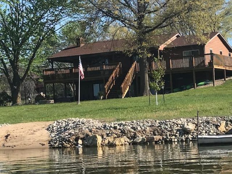 Residential Lake Property at 10128 Wildflower Dr., Unionville, 63565 Missouri - Listing ID 37811 by SteveBenson