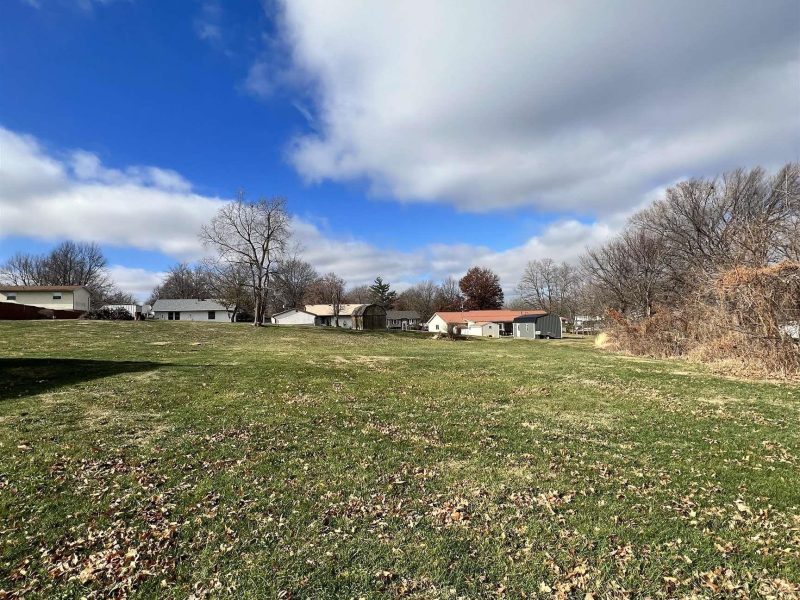 LOTS & LAND at 1613 S 16th Street, Centerville, 52544 Iowa - Listing ID 6313217 by CharlesKenyon Jr.